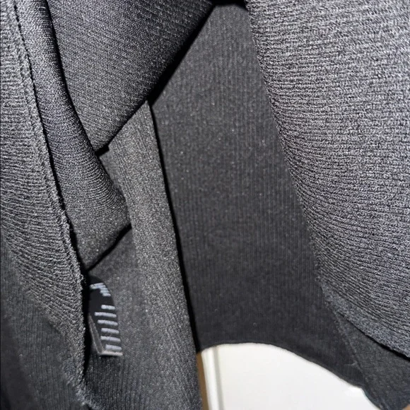 Urban Outfitters UO Jax Inside Out Notch Neck Top - Picture 6 of 7